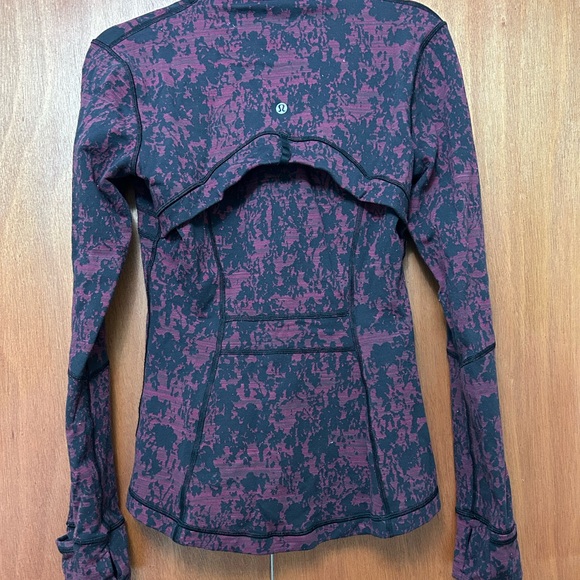 Lululemon define zip up jacket - Picture 2 of 3